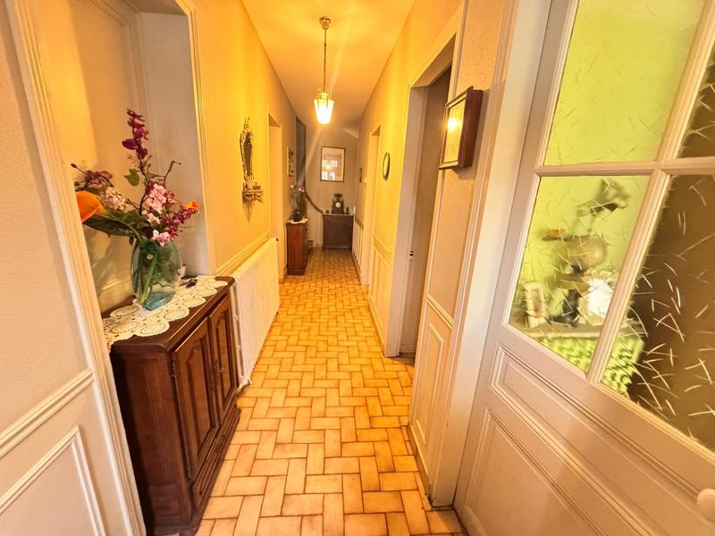 Maison - 162 m² - 7 pièces