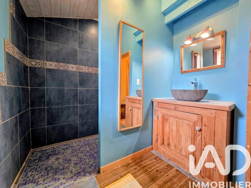 Maison - 174 m² - 7 pièces