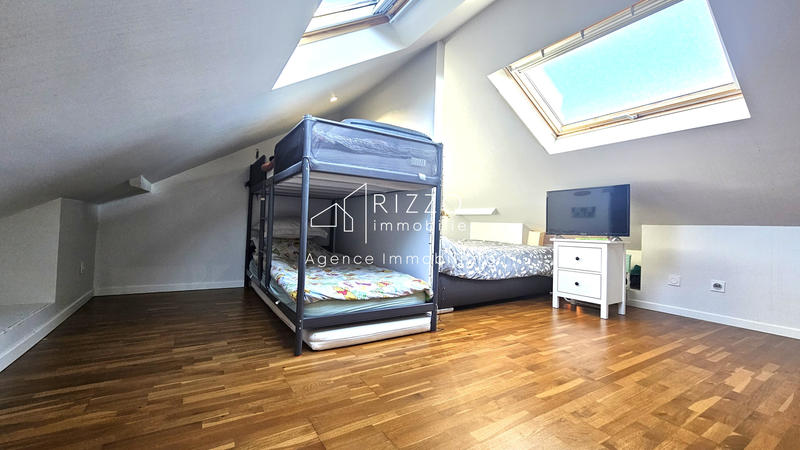 Maison - 127 m² - 5 pièces