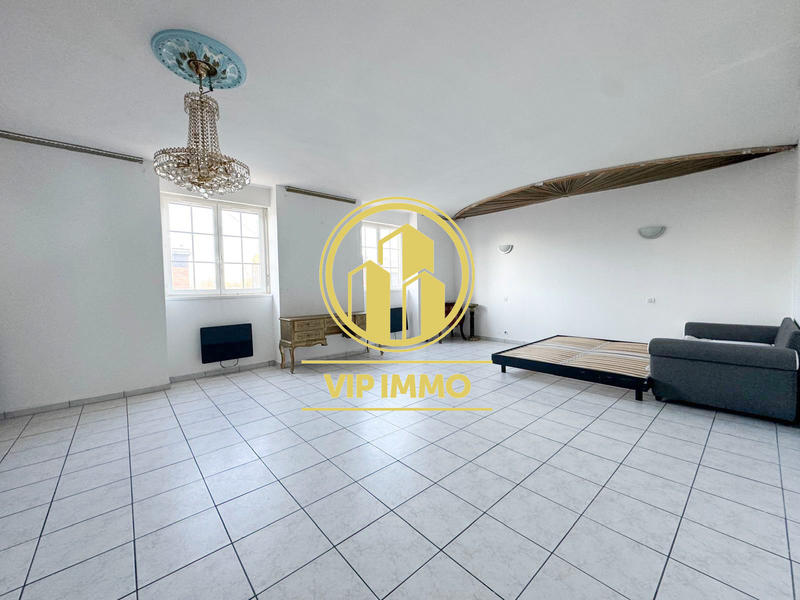 Maison - 203 m² - 5 pièces