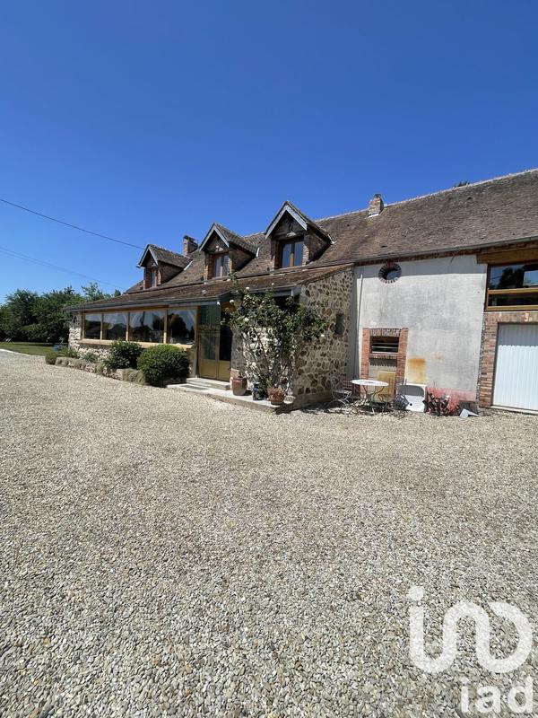 Maison - 208 m² - 7 pièces