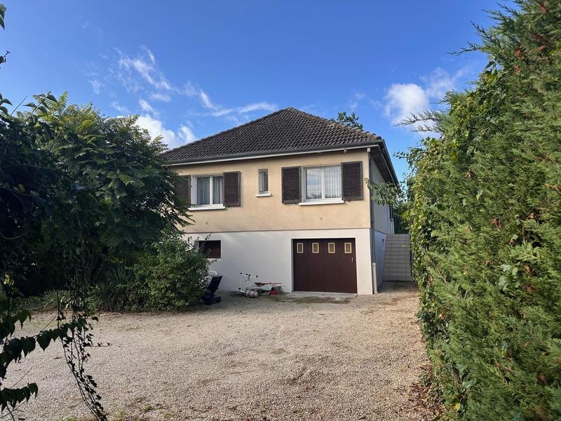 Maison - 108 m² - 4 pièces