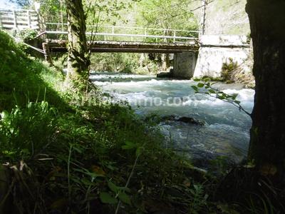 Maison - 260 m² - 10 pièces