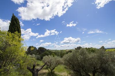 Terrain constructible - 1 180 m²