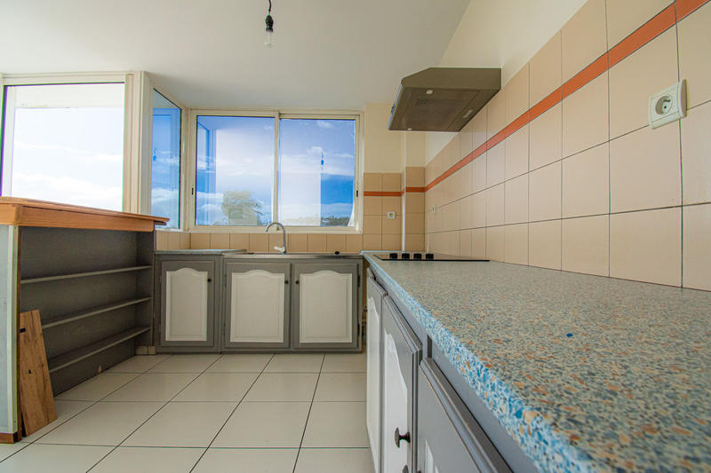 Appartement - 96 m² - 3 pièces