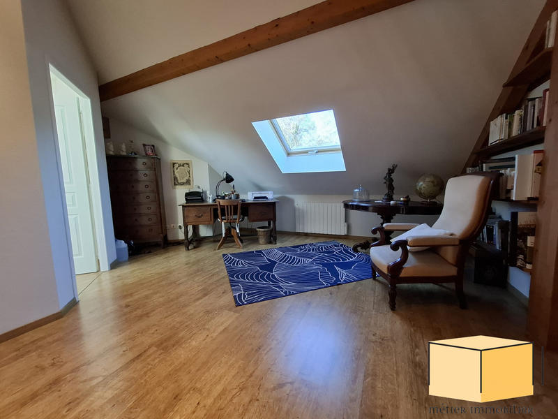 Villa - 140 m² - 8 pièces