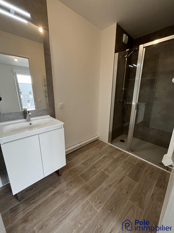 Appartement - 92 m² - 4 pièces