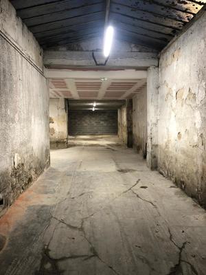 Parking / Garage - 177 m²