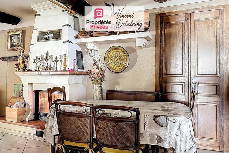 Maison - 215 m² - 9 pièces