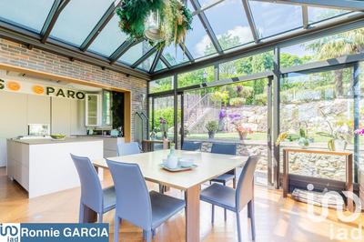 Maison - 167 m² - 7 pièces