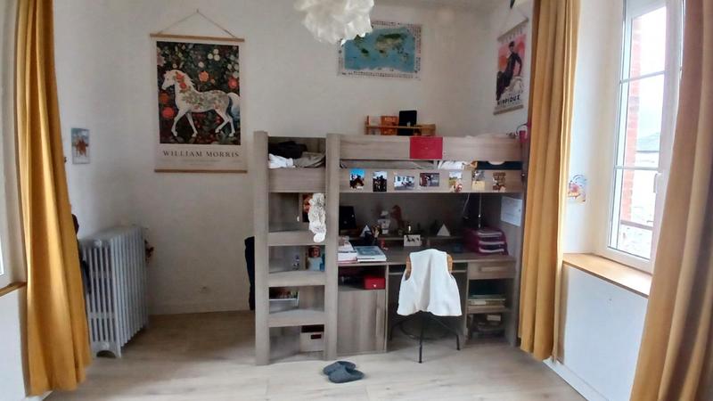 Maison - 94 m² - 5 pièces