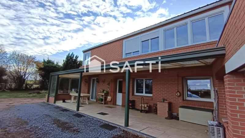 Maison - 190 m² - 9 pièces