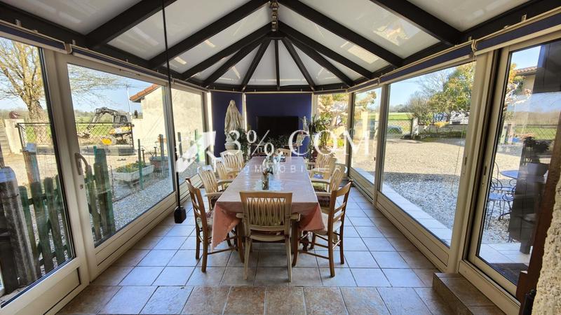 Propriété - 186 m² - 7 pièces