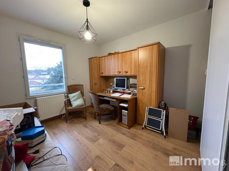 Appartement - 83 m² - 3 pièces