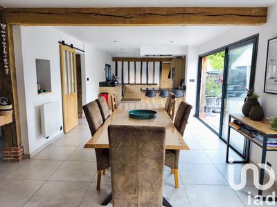 Maison - 140 m² - 6 pièces