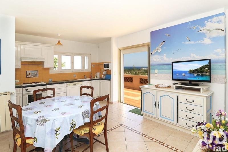 Maison - 172 m² - 6 pièces