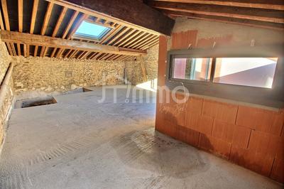 Maison de village - 90 m² - 3 pièces