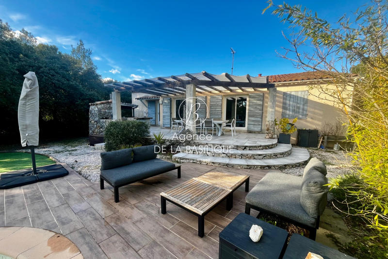 Maison - 128 m² - 5 pièces