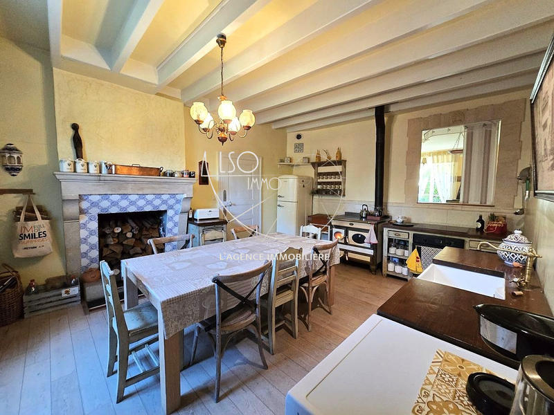 Maison ancienne - 204 m² - 7 pièces