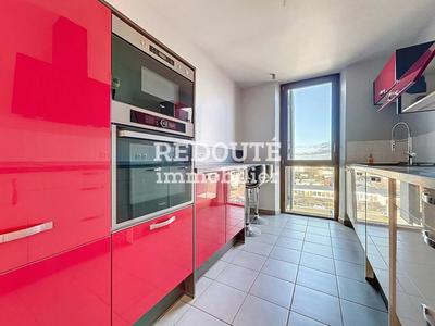 Appartement - 74 m² - 4 pièces