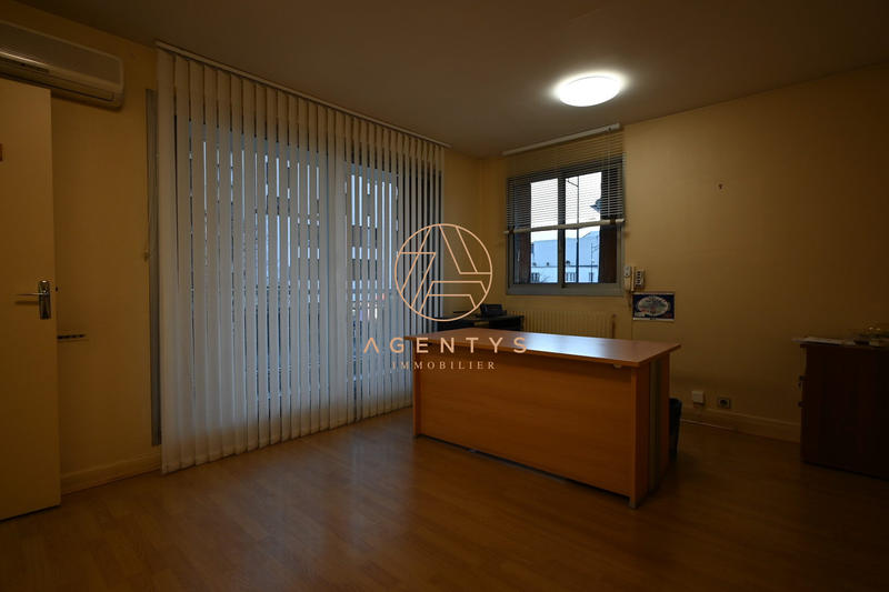 Appartement - 82 m² - 5 pièces