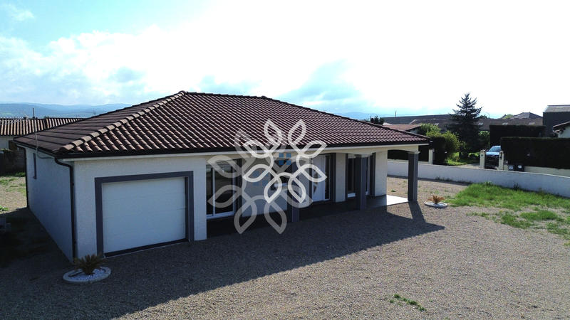 Maison - 103 m² - 5 pièces