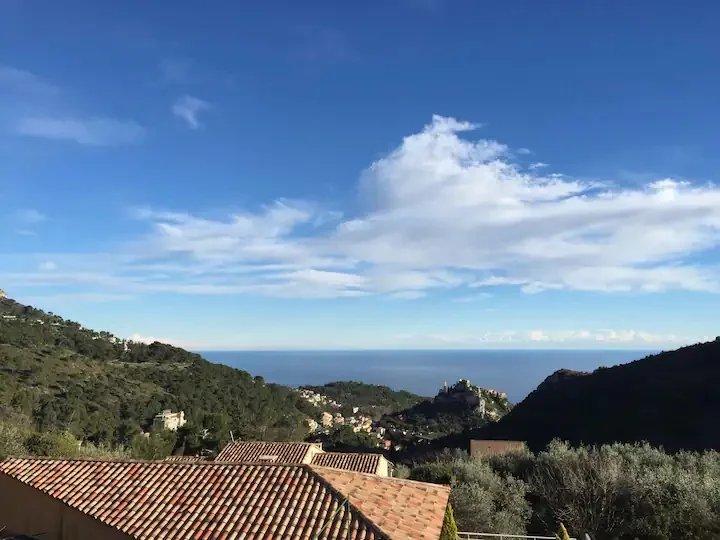 Villa sur toit - 108 m² - 4 pièces