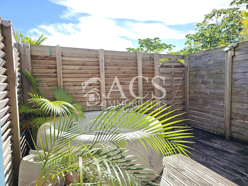 Maison - 98 m² - 4 pièces