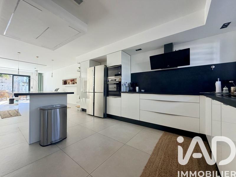 Maison - 130 m² - 4 pièces