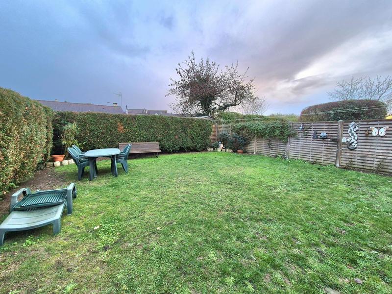 Maison - 94 m² - 6 pièces