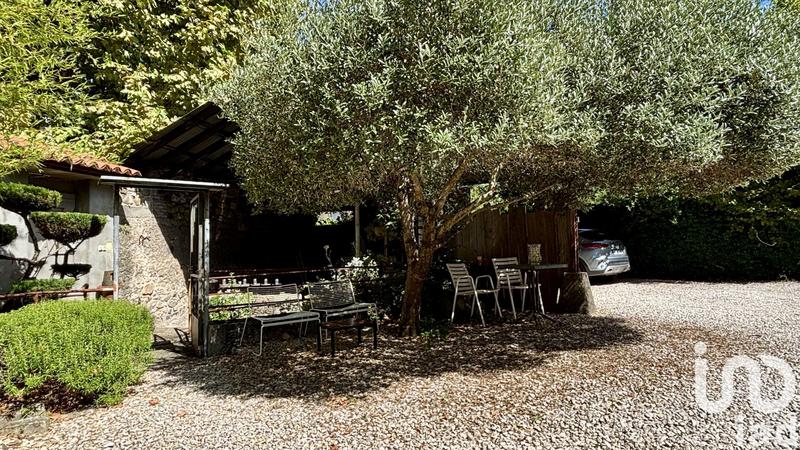 Maison - 182 m² - 4 pièces