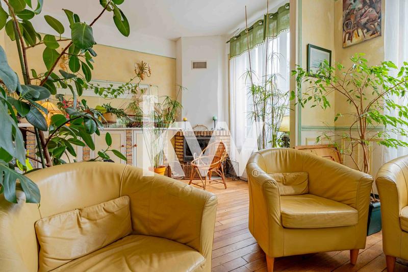 Maison ancienne - 176 m² - 8 pièces