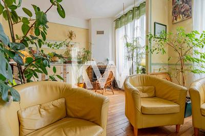 Maison ancienne - 176 m² - 8 pièces