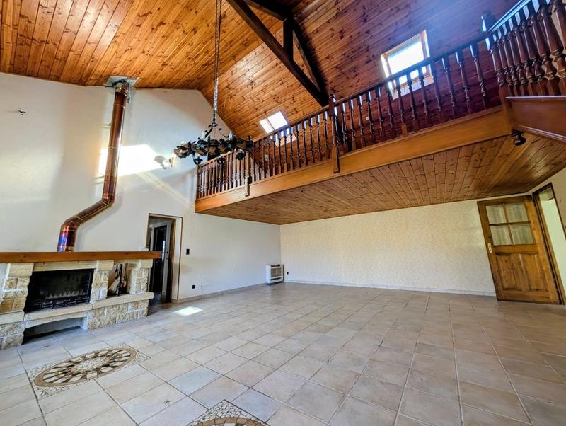 Maison - 153 m² - 5 pièces