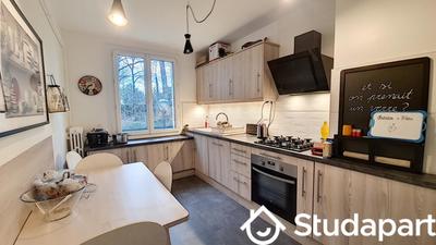 Chambre - 13 m² - 1 pièce