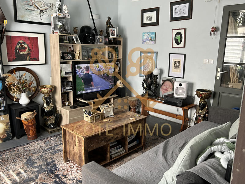 Maison - 95 m² - 4 pièces