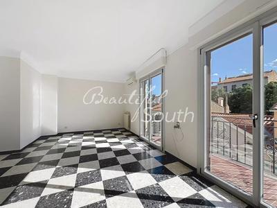 Appartement - 76 m² - 3 pièces