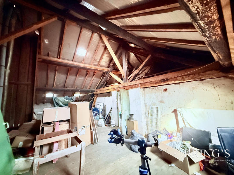 Appartement - 130 m² - 3 pièces