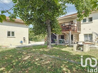 Maison - 104 m² - 5 pièces