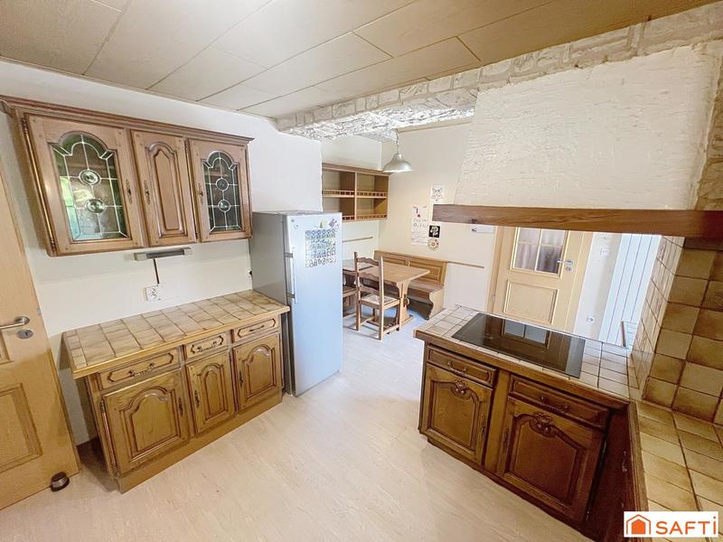 Maison - 181 m² - 6 pièces