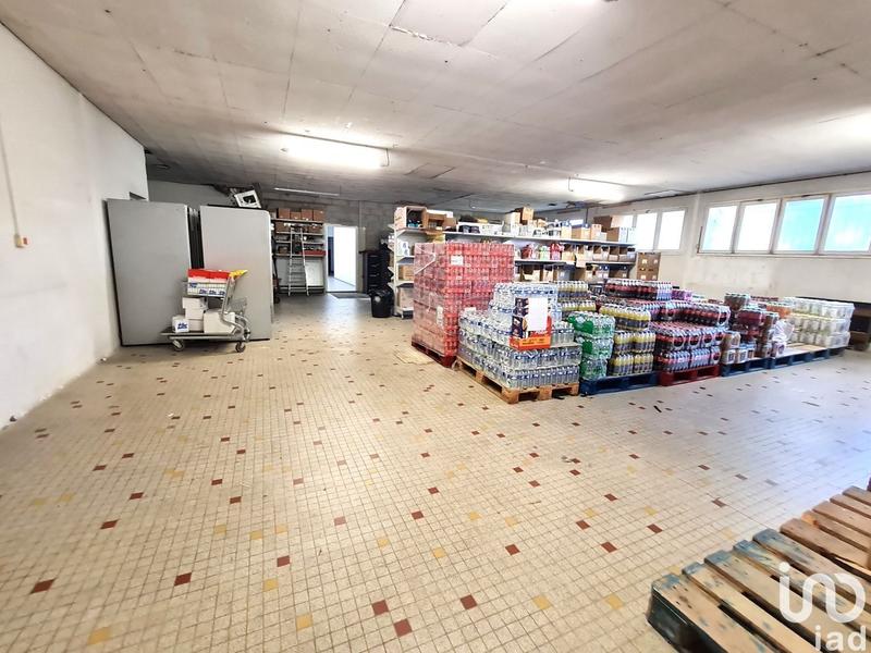 Local commercial - 835 m²