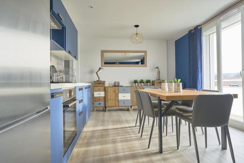 Appartement - 92 m² - 6 pièces