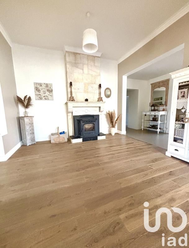 Maison - 212 m² - 5 pièces