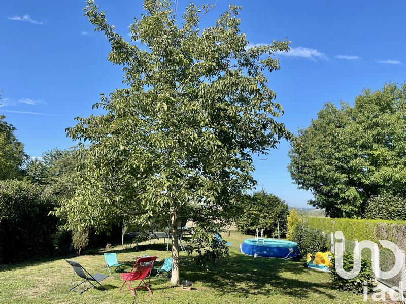 Maison - 230 m² - 9 pièces