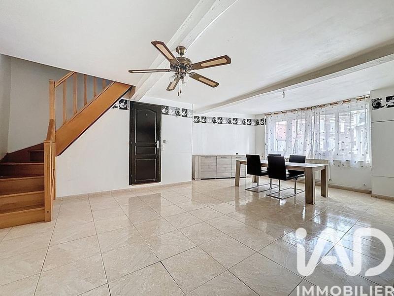 Maison - 99 m² - 4 pièces