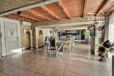 Maison ancienne - 260 m² - 6 pièces