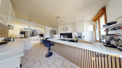 Appartement - 149 m² - 5 pièces