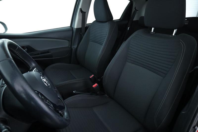 Toyota Yaris 1.5 Hybrid Design 5p 100h