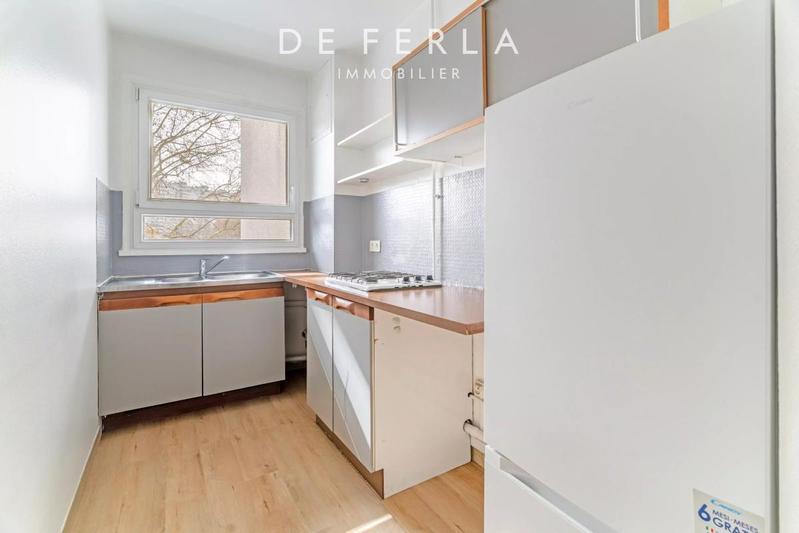 Studio - 32 m² - 1 pièce