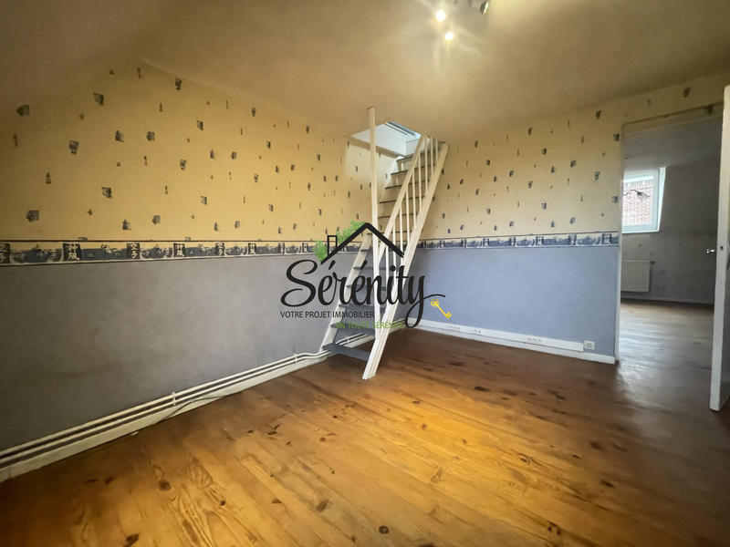 Maison - 83 m² - 5 pièces